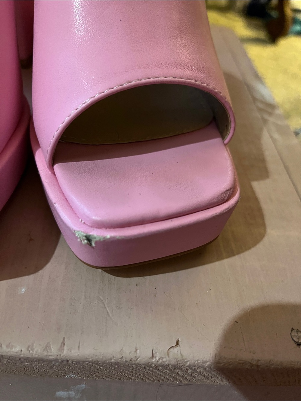Pink platforms - Picture 3 of 4
